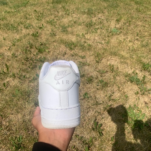 Size 9 - Nike Air Force 1 Low '07 White -Custom Baby yoda design - Picture 8 of 8